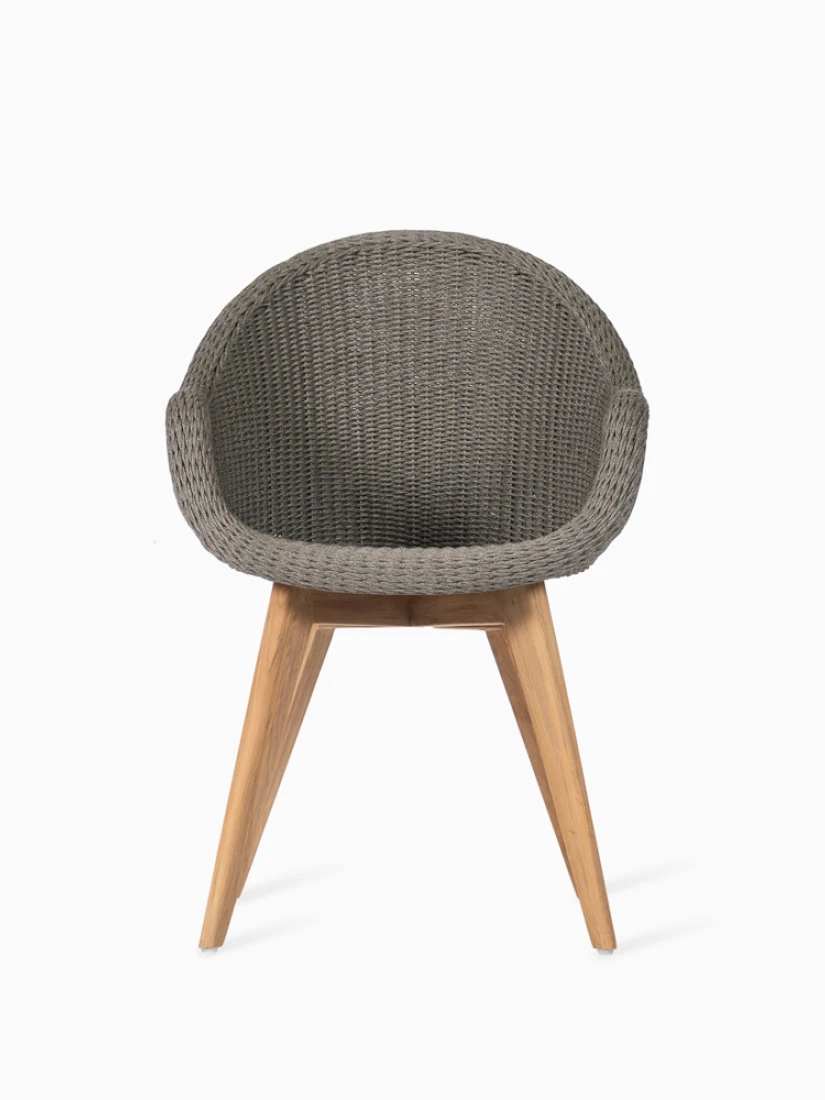 Vincentsheppard_Remi_Front_F9_300DPI_4x5