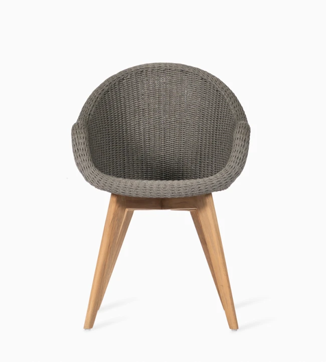 Vincentsheppard_Remi_Front_F9_300DPI_4x5